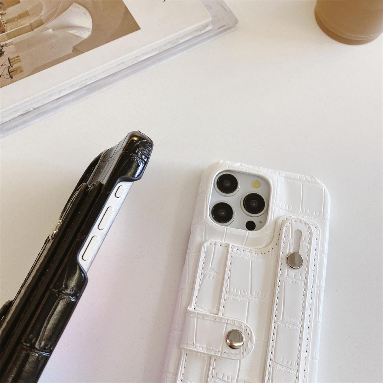 Amazon.co.jp: RNOZX iPhone 14用 ファッション リストストラップ